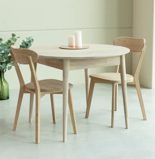 NordicStory Mesa extensible de comedor de madera maciza de roble &quot;Escandi 4&quot; 120-155 x 120 x 75 cm.