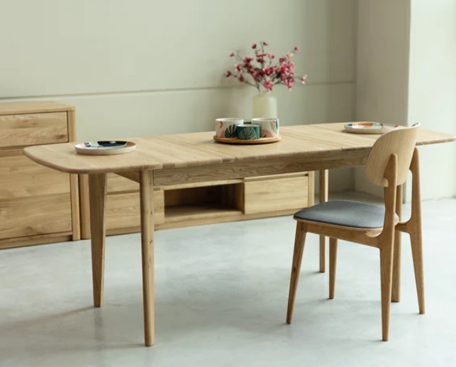 NordicStory Mesa extensible de comedor de madera maciza de roble &quot;Monty&quot;